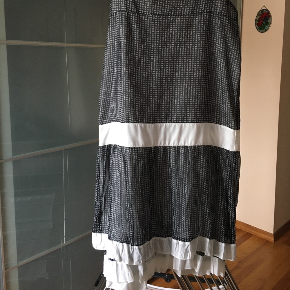 Dress - Picture 9 of 16